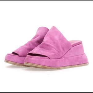 NIB AS98 Women's Pink Suede Platform Mules $248 new